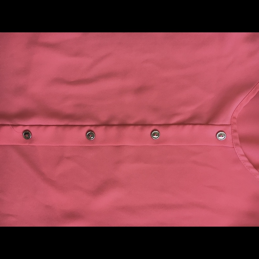 Pink blouse with flutter sleeves - Picture 4 of 5
